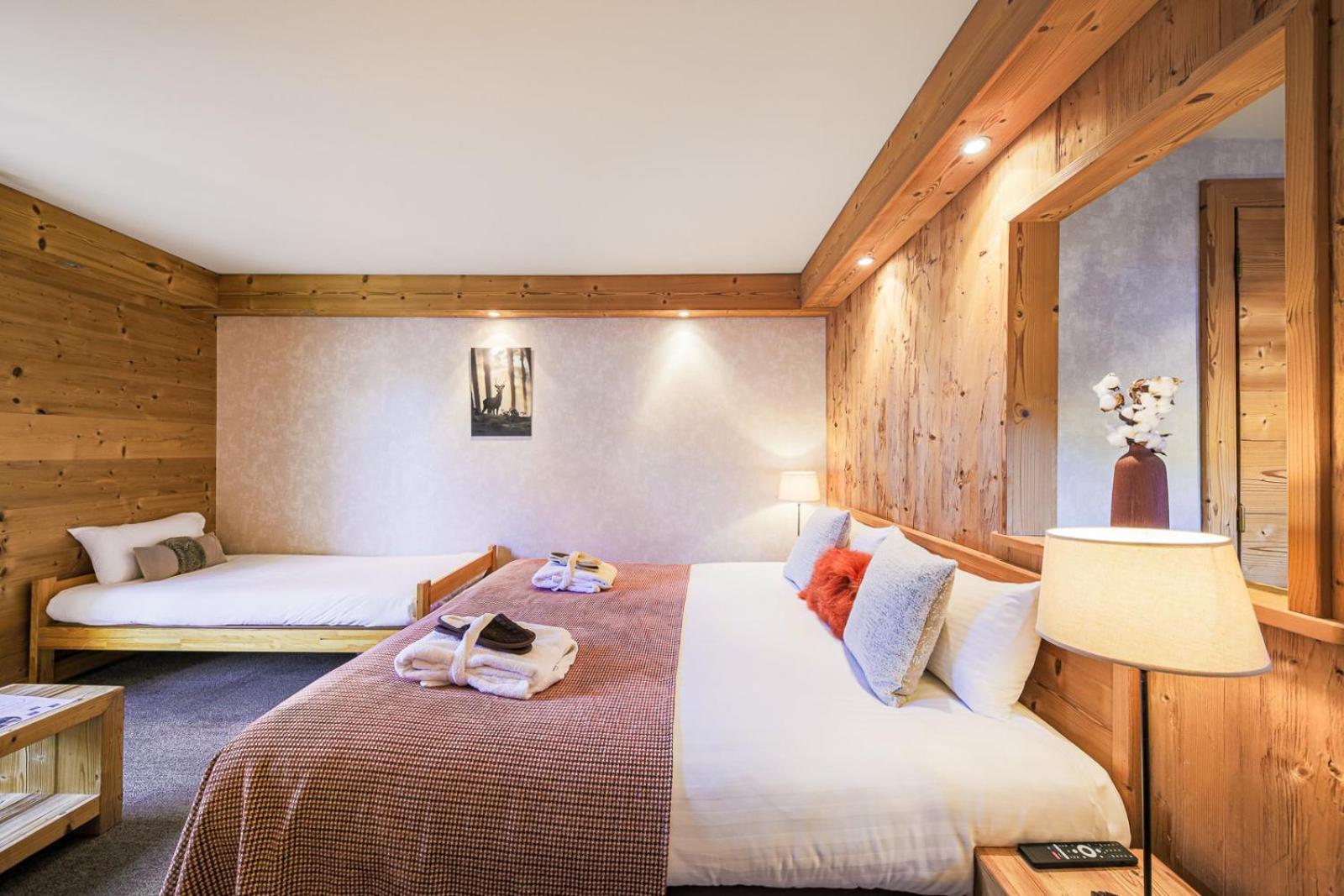 Hotel Et Spa Les Clarines Коррансон-ан-Веркор Экстерьер фото