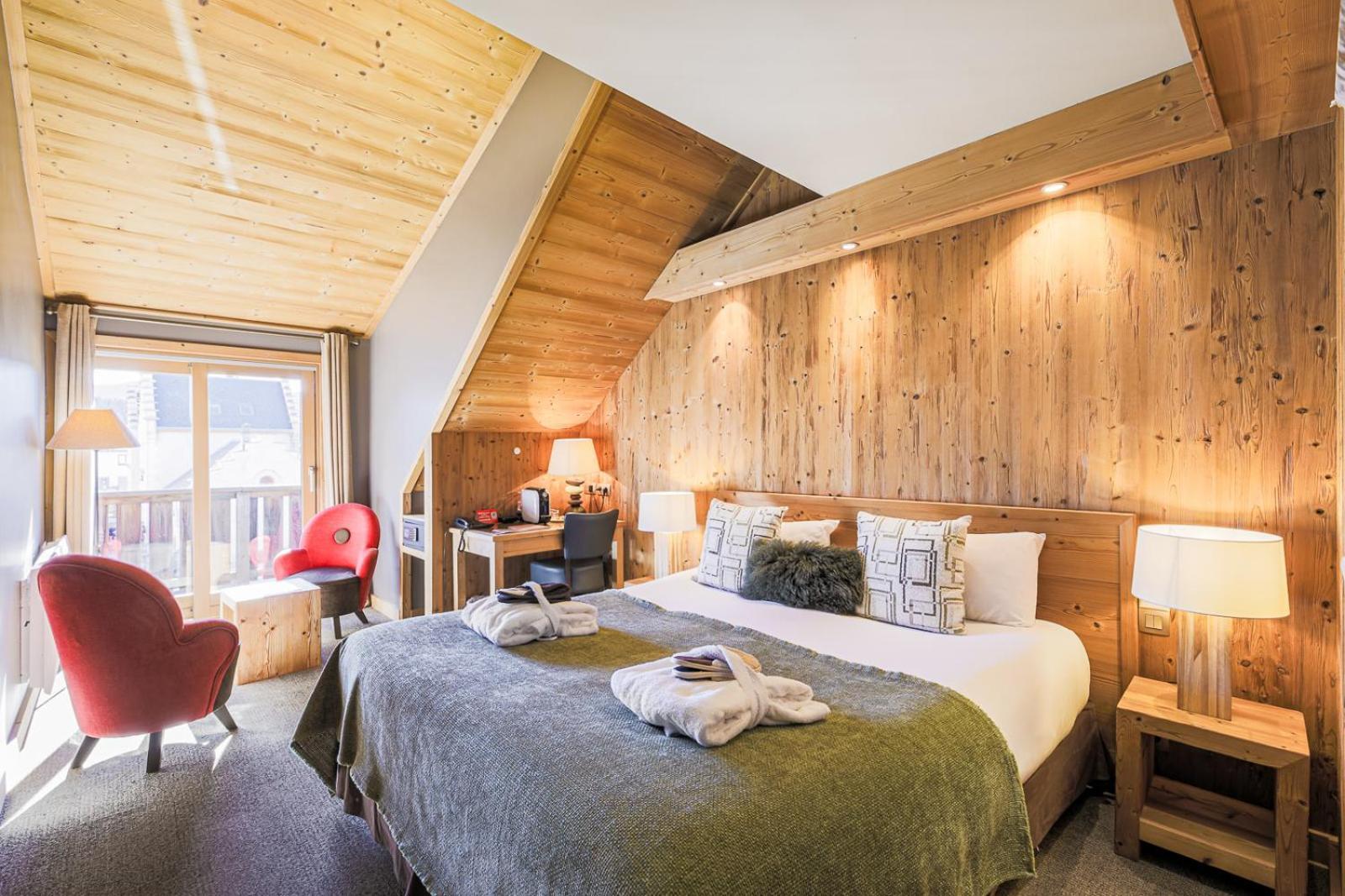 Hotel Et Spa Les Clarines Коррансон-ан-Веркор Экстерьер фото
